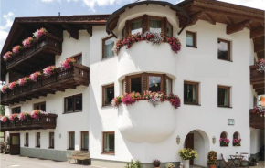 Awesome apartment in St. Anton w/ 3 Bedrooms, Sankt Anton Am Arlberg